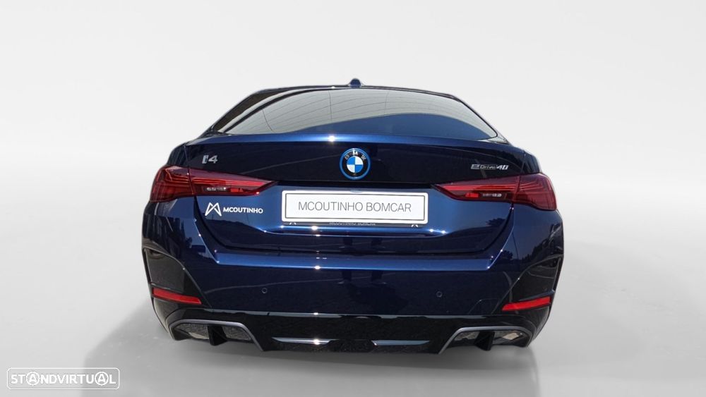 BMW i4 eDrive40 Pack Desportivo M - 9