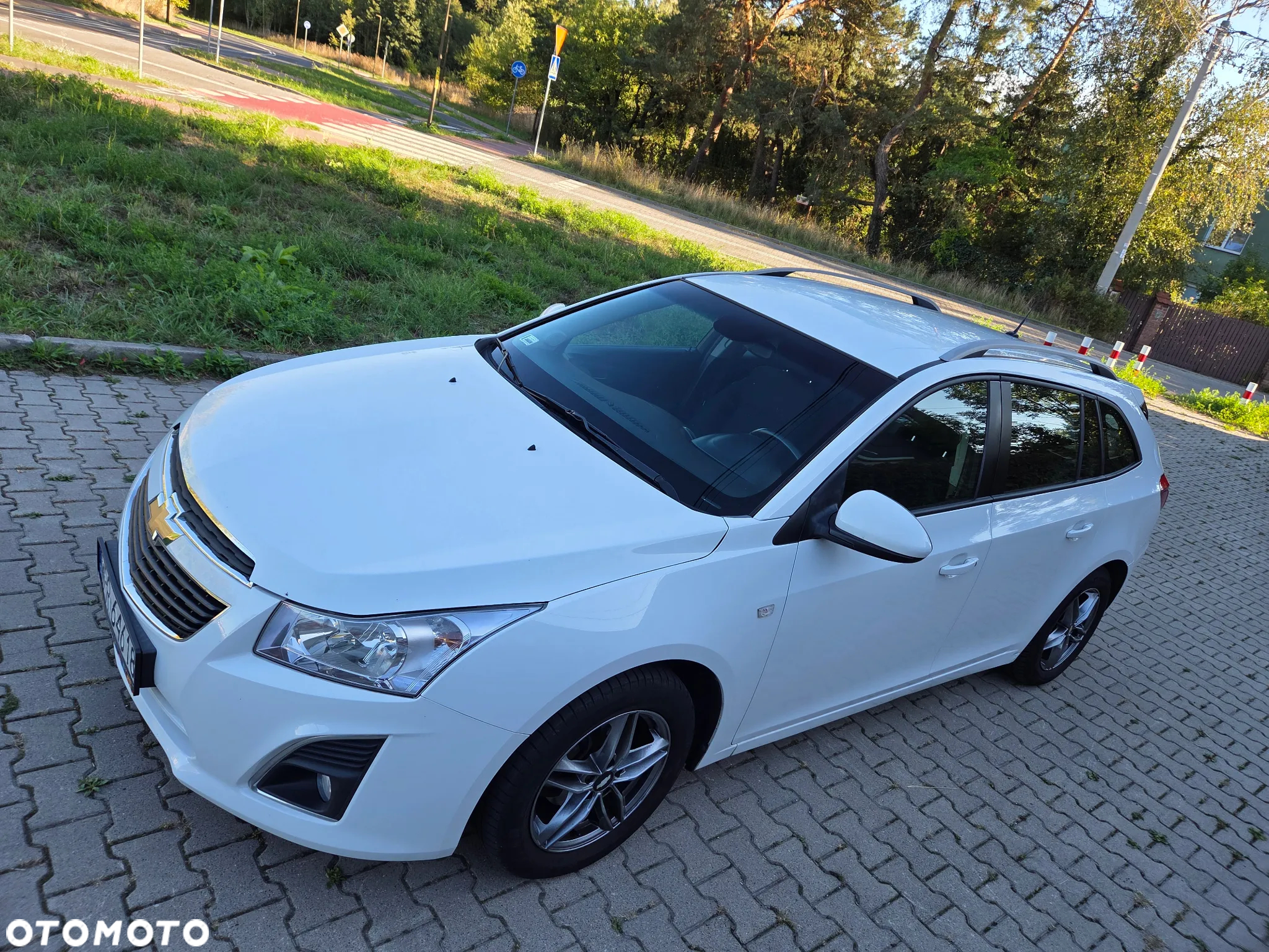 Chevrolet Cruze 1.6 LS - 18
