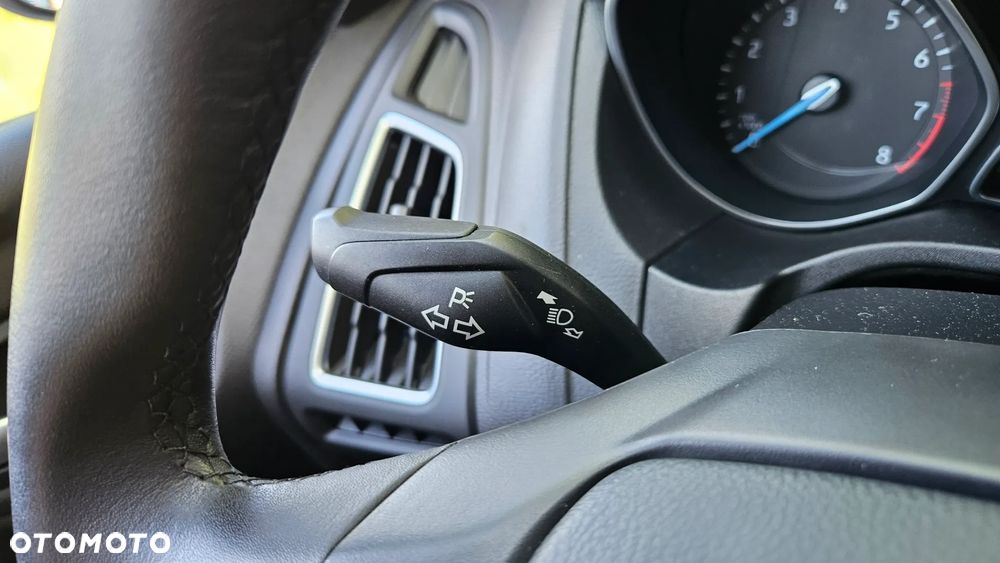 Ford Focus 1.5 EcoBoost ST-Line ASS - 18