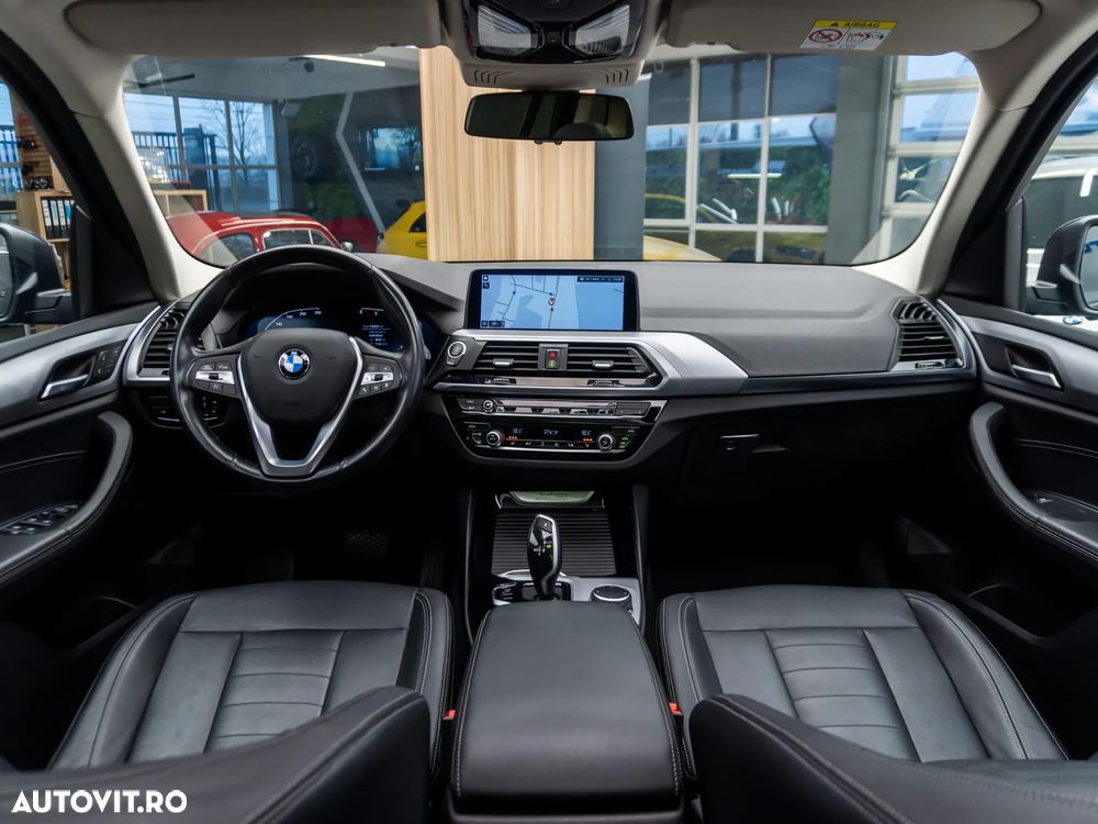 BMW X3 xDrive20d Aut. - 7