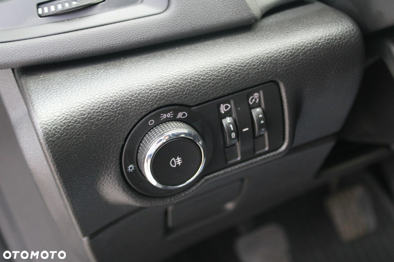 Opel Astra - 17