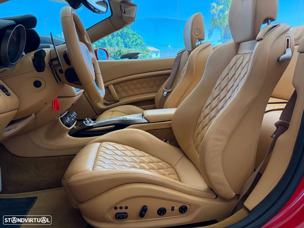 Ferrari California - 16