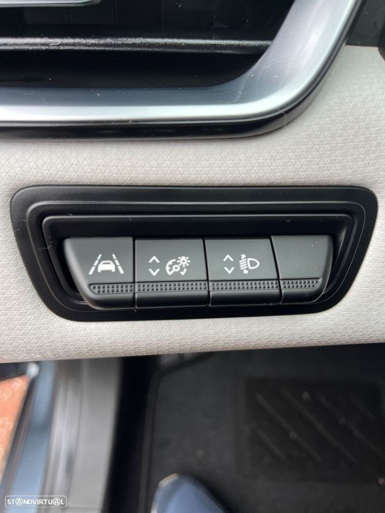 Renault Clio 1.0 TCe Limited - 11