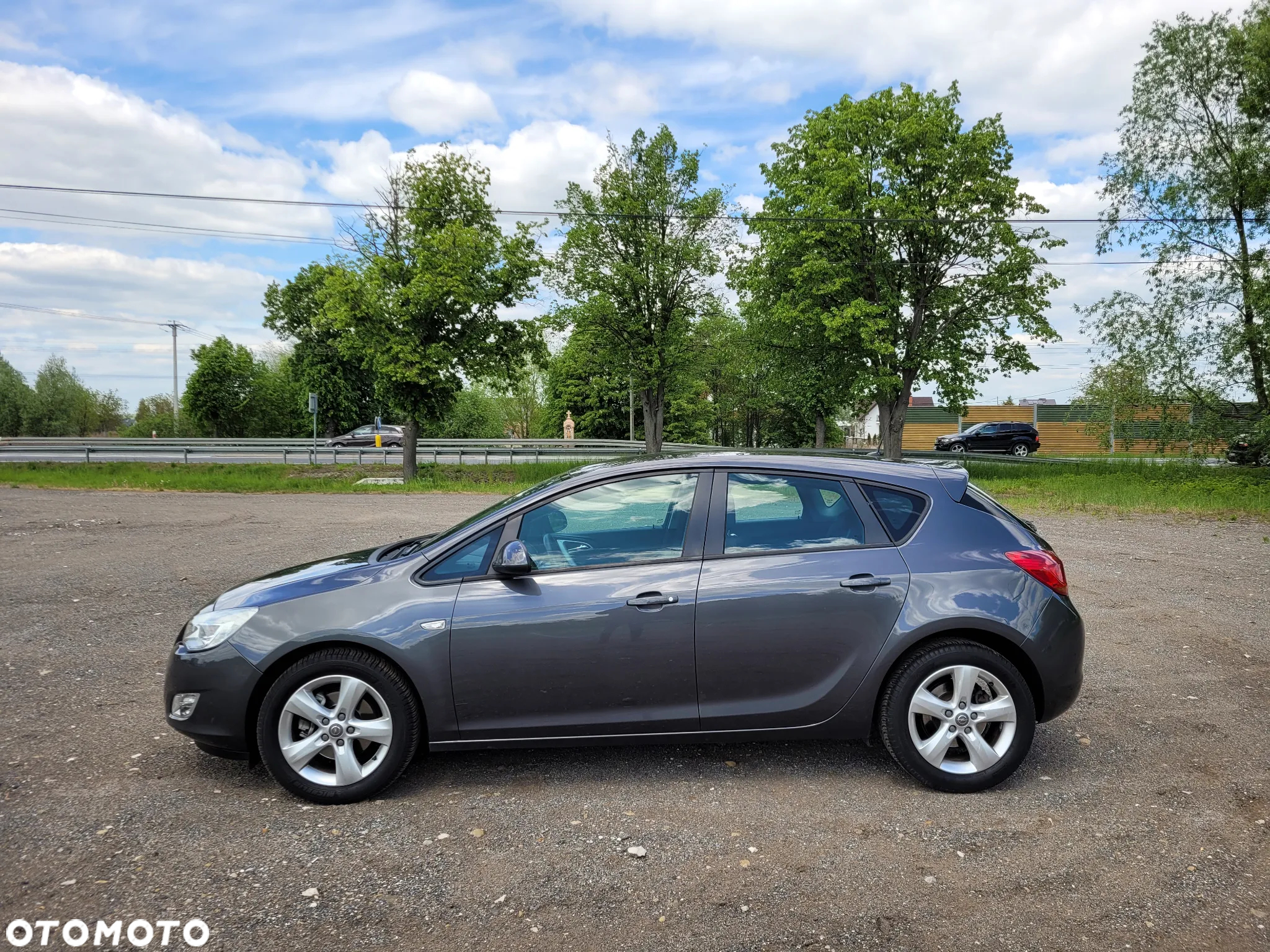 Opel Astra IV 1.7 CDTI Cosmo - 2
