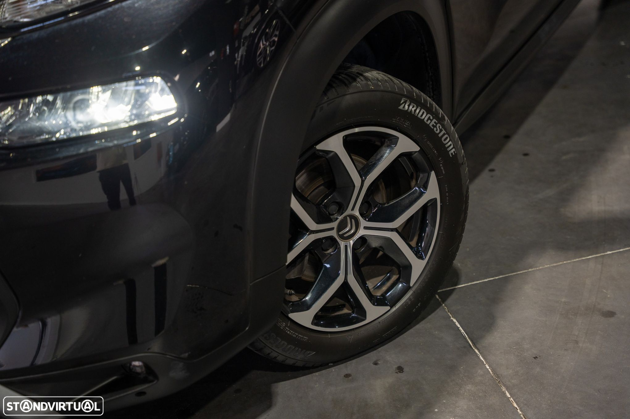 Citroën C3 Aircross 1.2 PureTech Shine EAT6 - 2