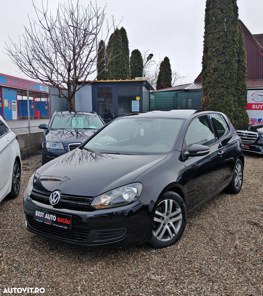 Volkswagen Golf - 23