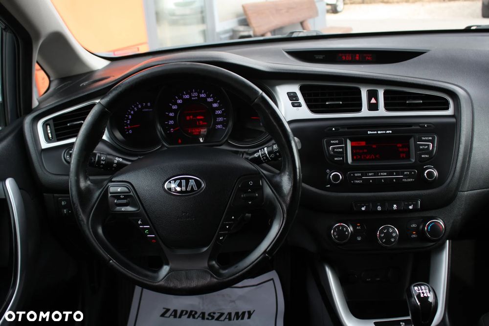 Kia Ceed 1.4 CVVT Vision - 27