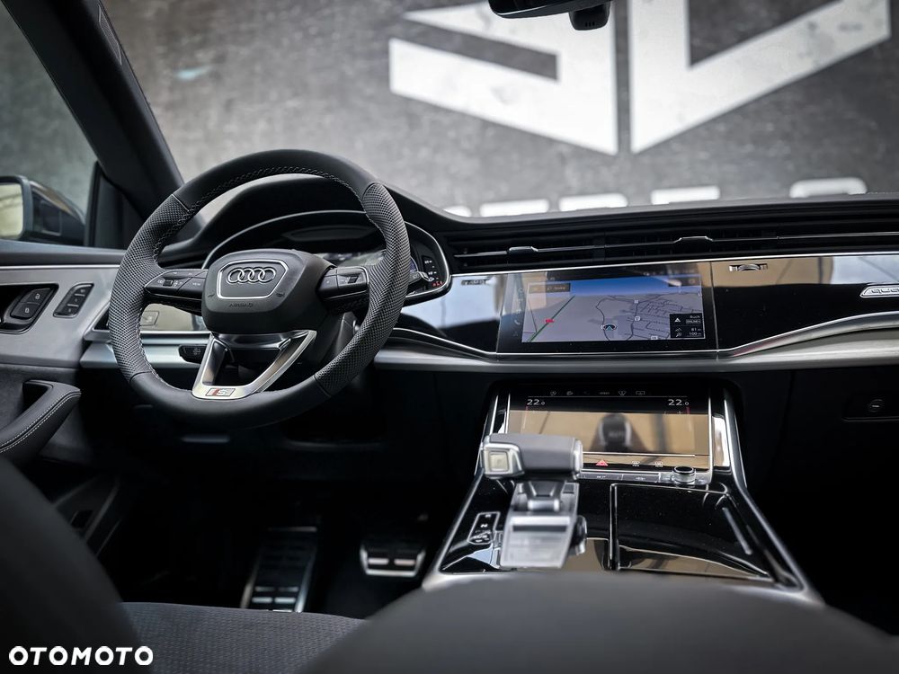 Audi Q8 - 28