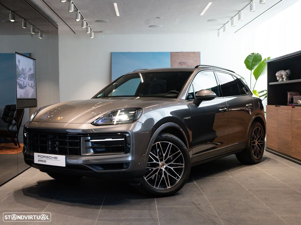 Porsche Cayenne E-Hybrid - 1