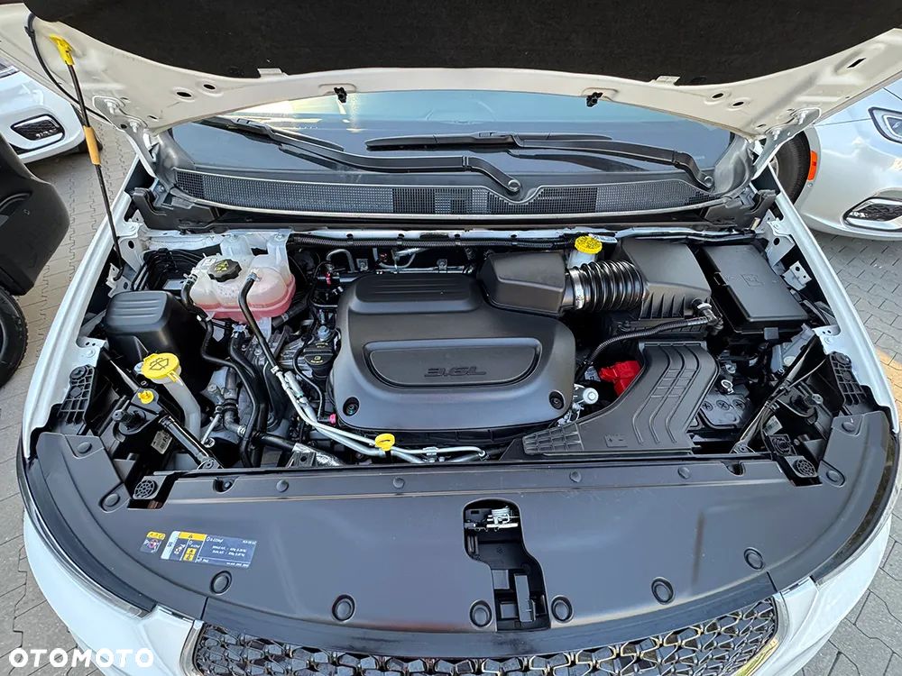 Chrysler Pacifica - 10
