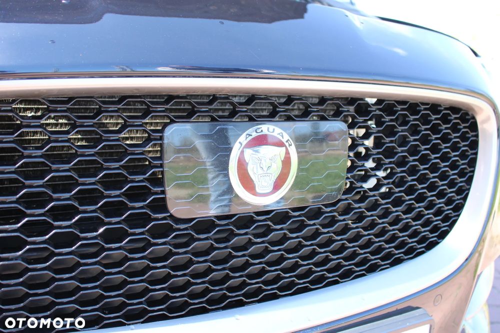 Jaguar XF 20d Prestige - 20
