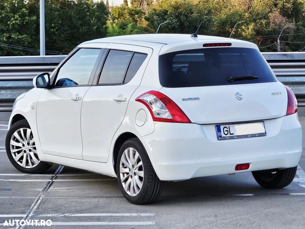 Suzuki Swift 1.2 GLX - 4