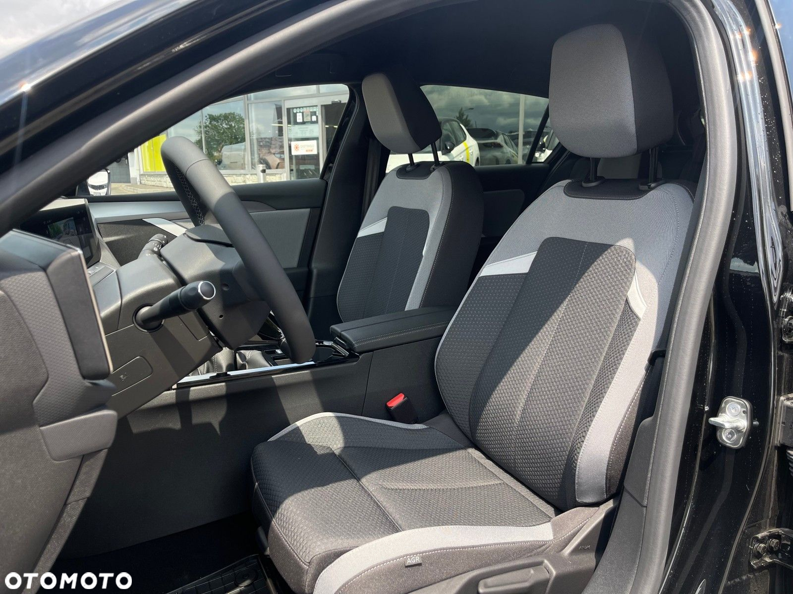 Opel Astra - 16