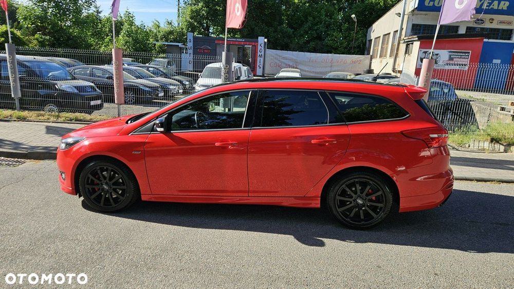 Ford Focus 1.5 EcoBoost STart-Stopp-System ST-LINE - 13