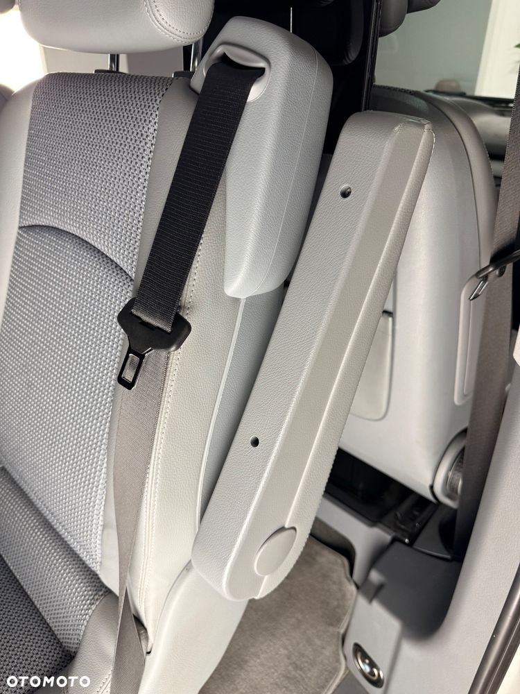 Mercedes-Benz Viano 3.0 CDI kompakt Automatik Fun Activity DPF - 26