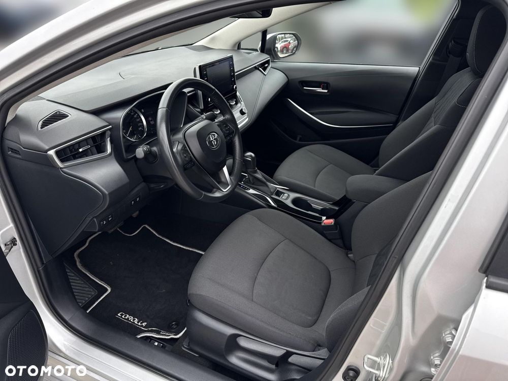 Toyota Corolla 1.8 Hybrid Comfort - 9