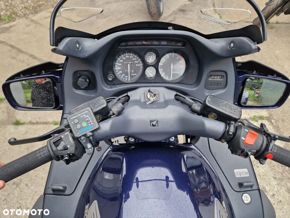 Honda ST - 28