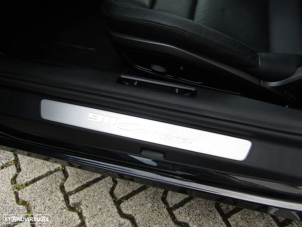 Porsche 911 (992) Carrera Cabriolet PDK - 13