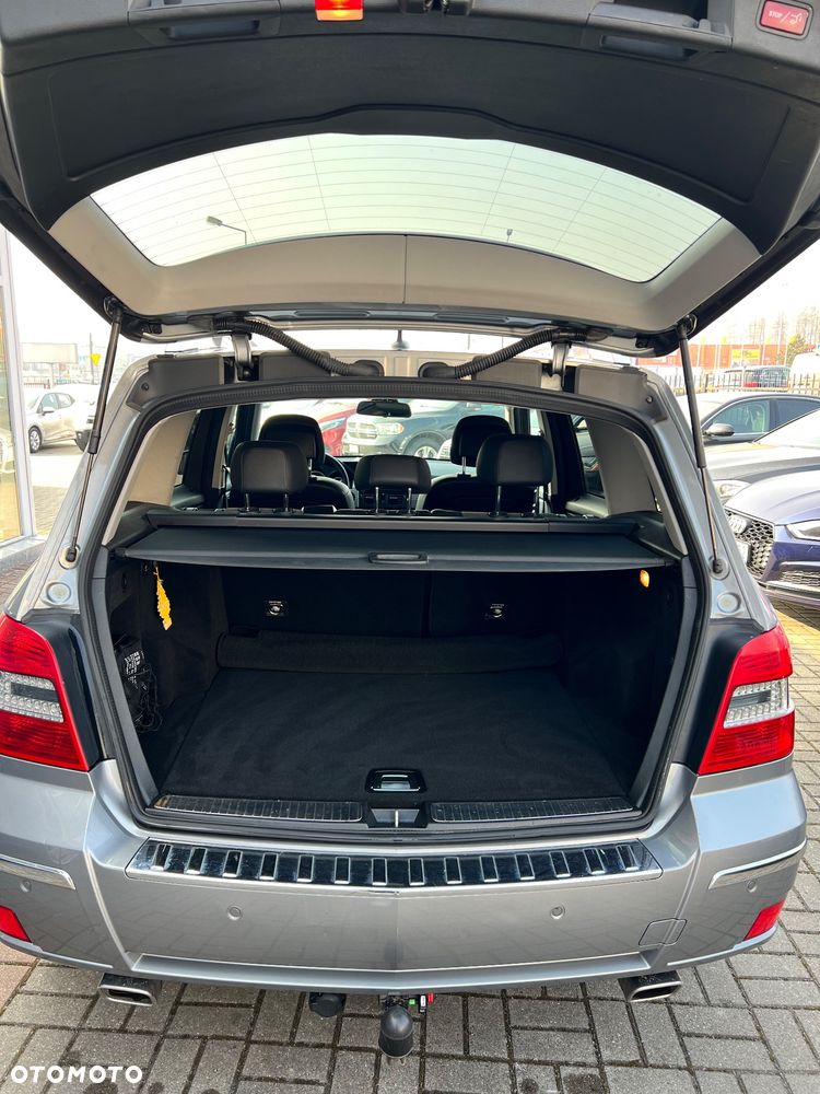Mercedes-Benz GLK 220 CDI DPF 4Matic BlueEFFICIENCY 7G-TRONIC - 24