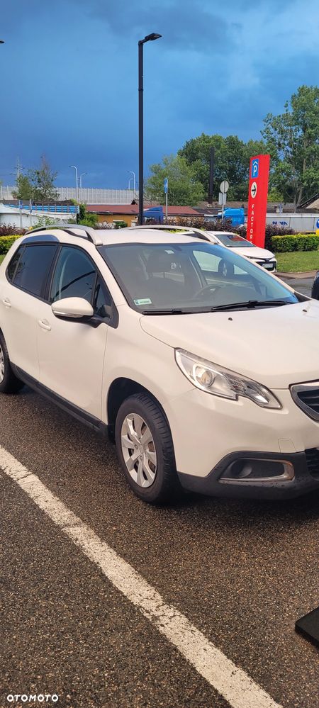 Peugeot 2008 1.2 Pure Tech Style - 3