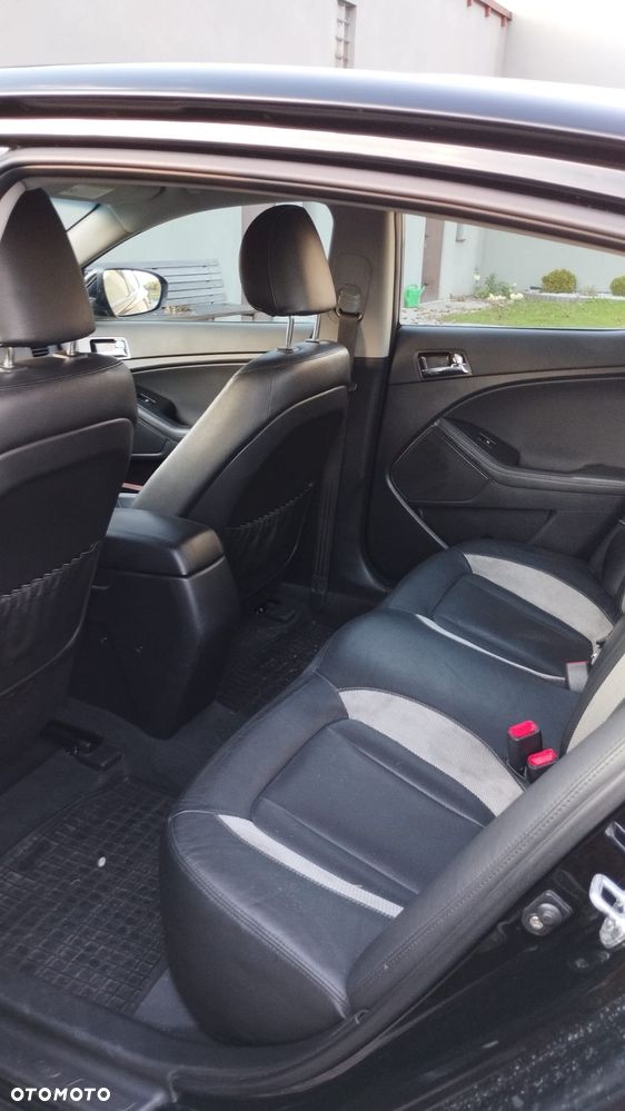 Kia Optima 1.7 CRDi L - 16