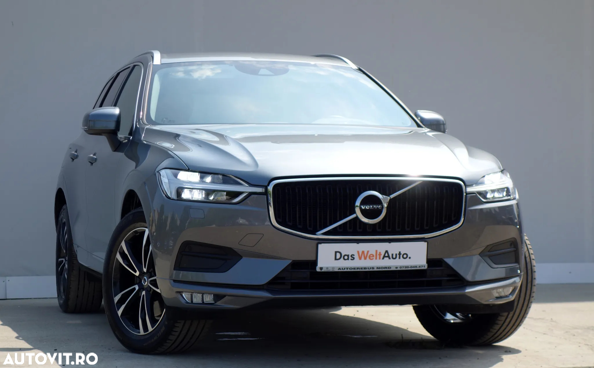 Volvo XC 60 B4 MHEV AT8 FWD Momentum - 11