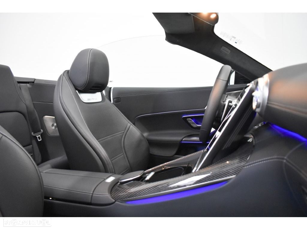 Mercedes-Benz SL 63 AMG 4Matic+ - 16