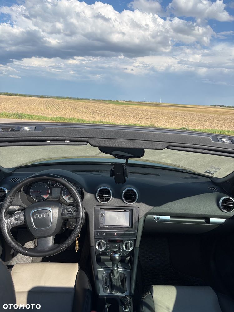 Audi A3 Cabrio 2.0 TDI DPF Ambition S tronic - 9