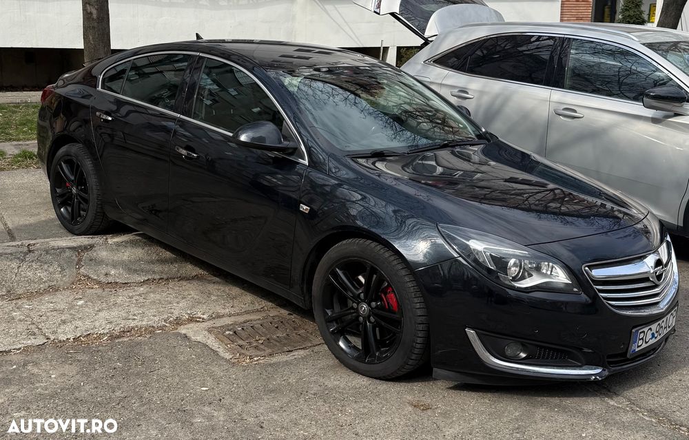 Opel Insignia - 11