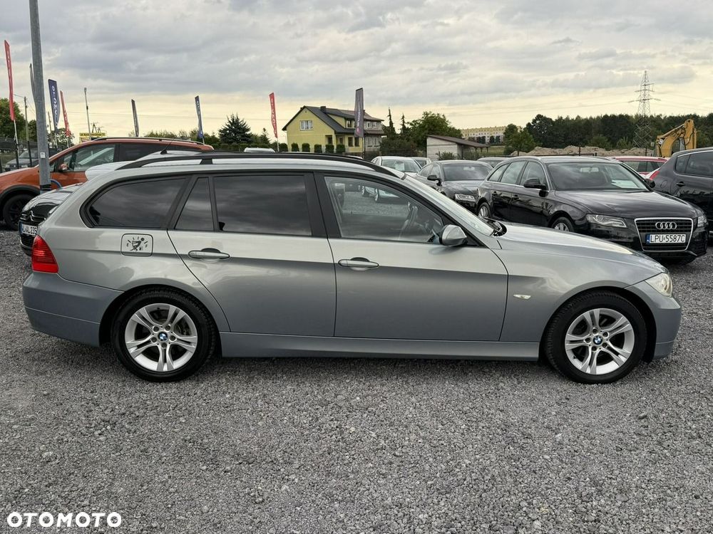 BMW Seria 3 318i Edition Exclusive - 12