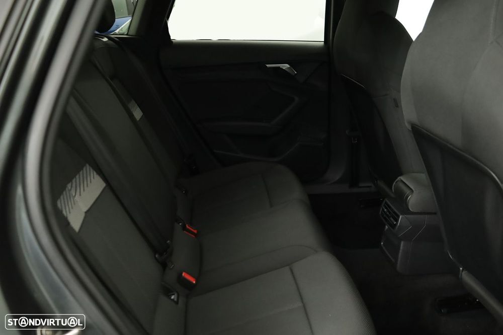 Audi A3 Sportback 45 TFSIe S line - 22