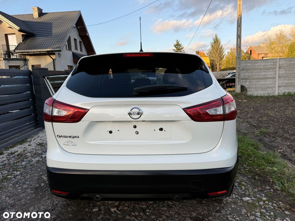Nissan Qashqai - 12