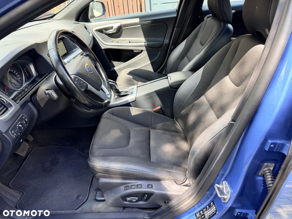 Volvo V60 D4 Drive-E Summum - 9