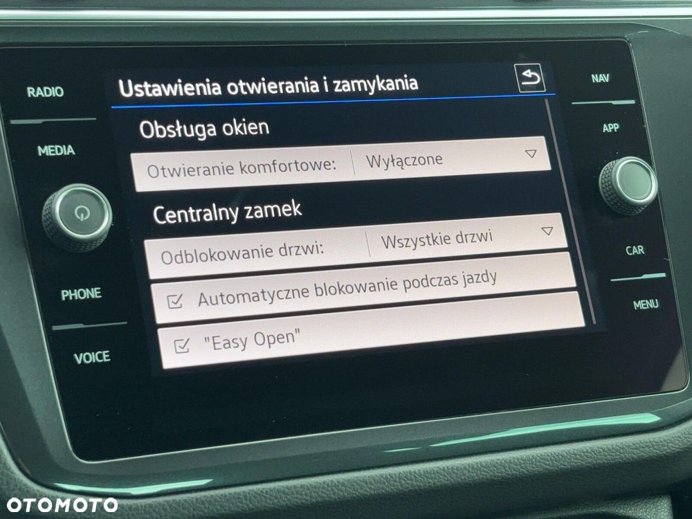 Volkswagen Tiguan - 35
