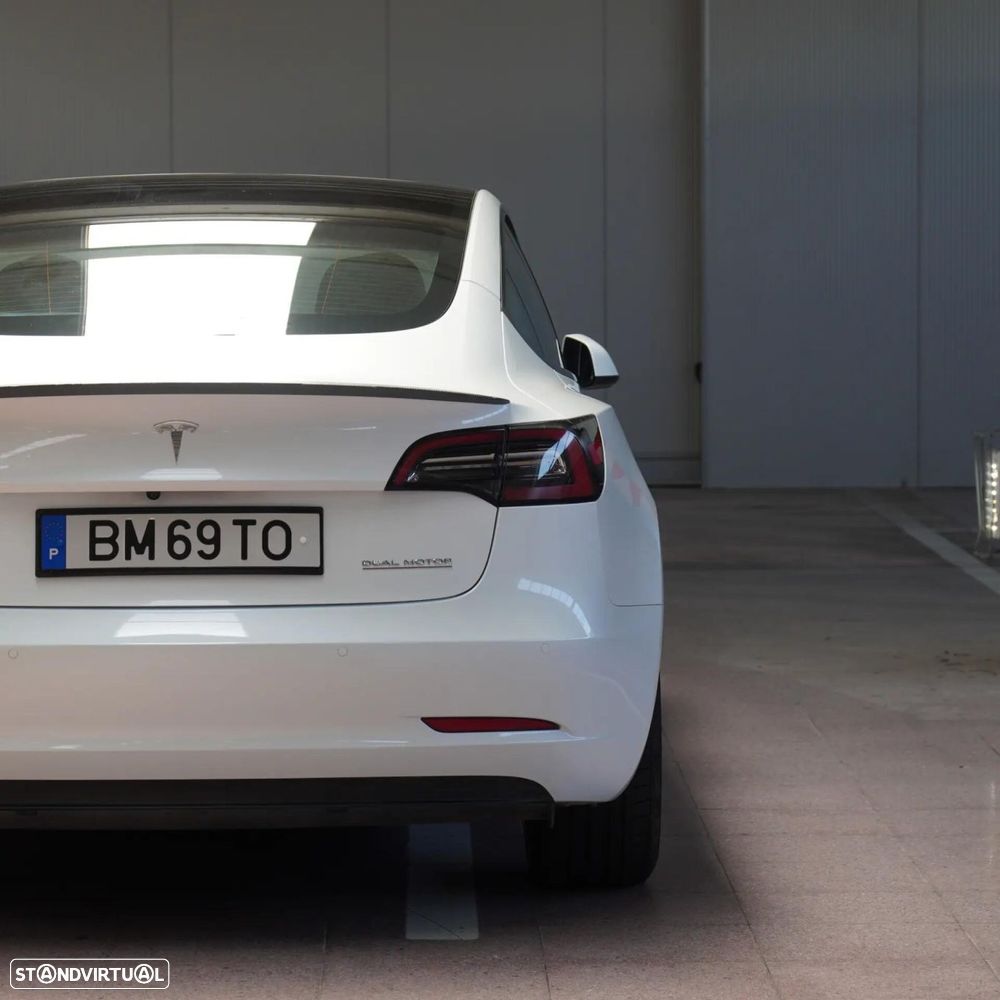 Tesla Model 3 Long Range AWD Dual Motor Performance - 38