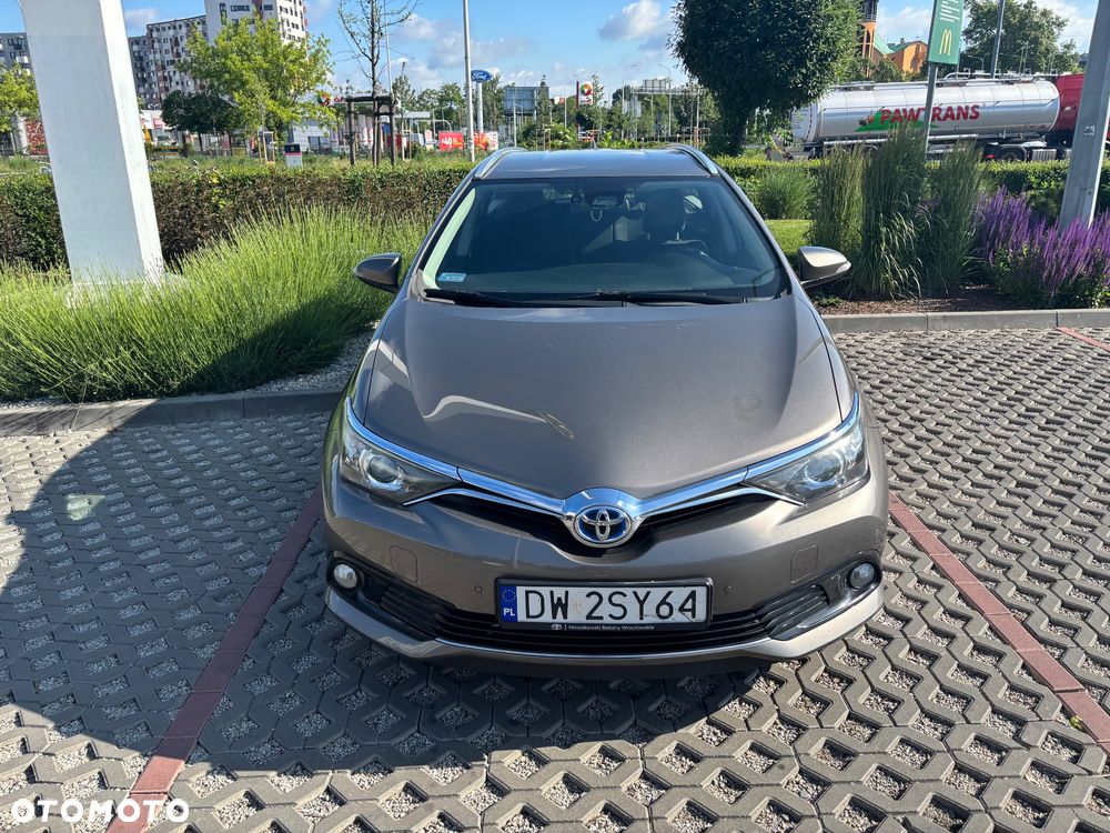 Toyota Auris Hybrid 135 Selection - 3