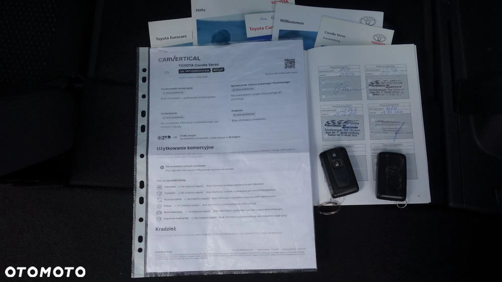 Toyota Corolla Verso 1.8 Premium + 7os - 36