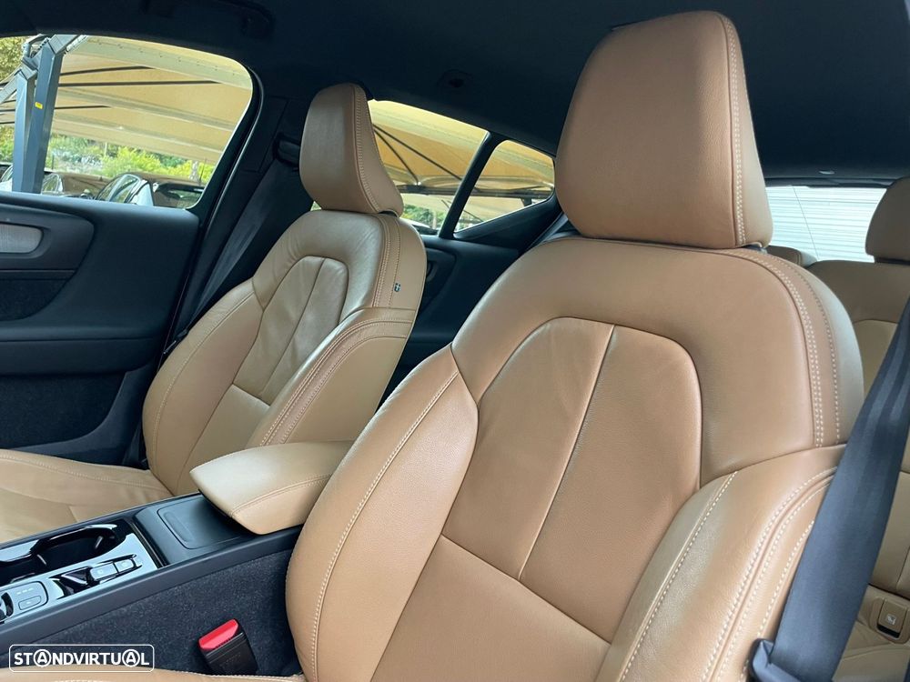 Volvo XC 40 2.0 B4 Inscription - 7