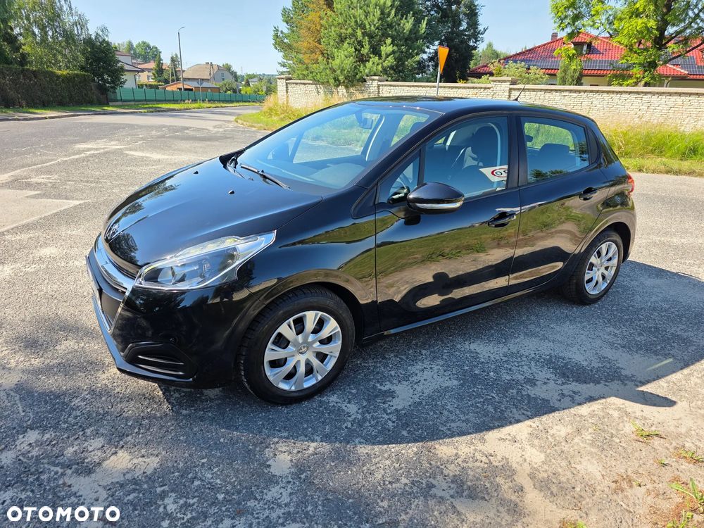 Peugeot 208 68 VTI Active - 23