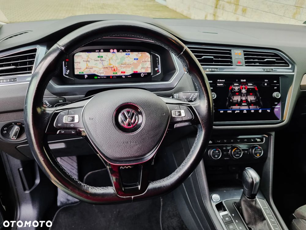 Volkswagen Tiguan Allspace 2.0 TSI 4Mot Highline DSG - 23