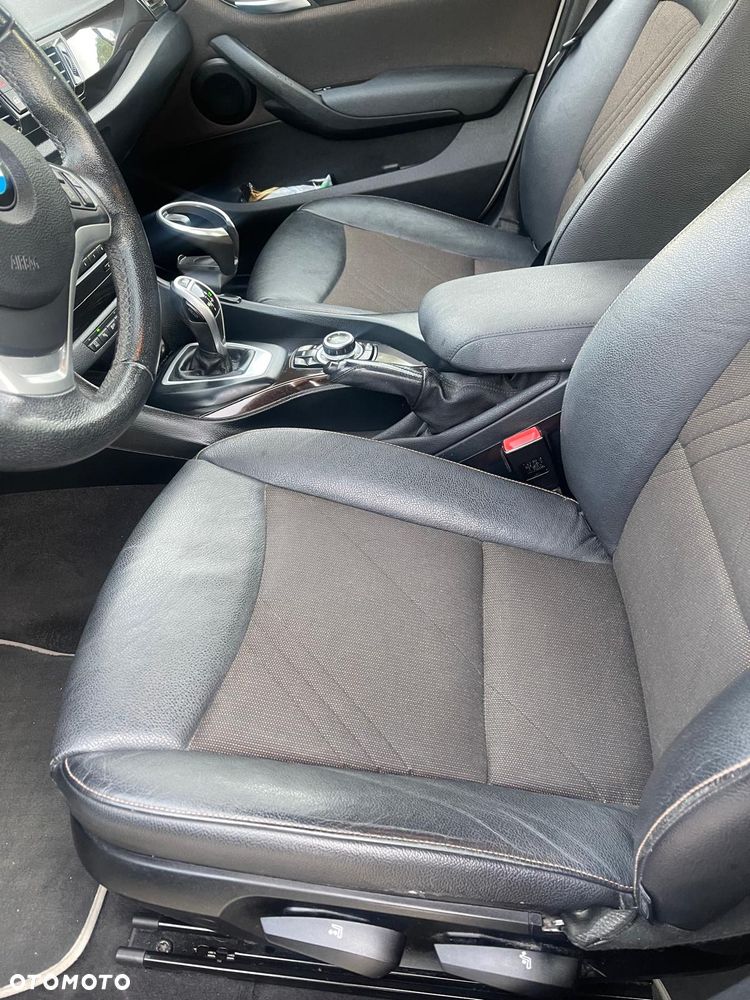 BMW X1 - 11