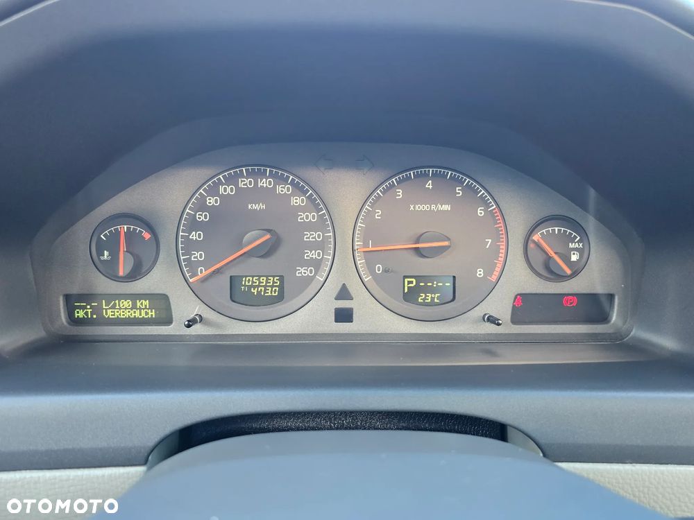 Volvo S60 2.4 Momentum - 24