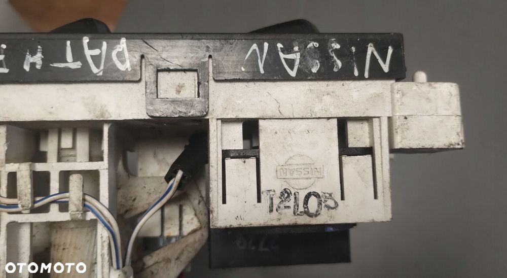 NISSAN PATHFINDER R50 98-04 r. PANEL NAWIEWU KLIMATYZACJI EU * - 5