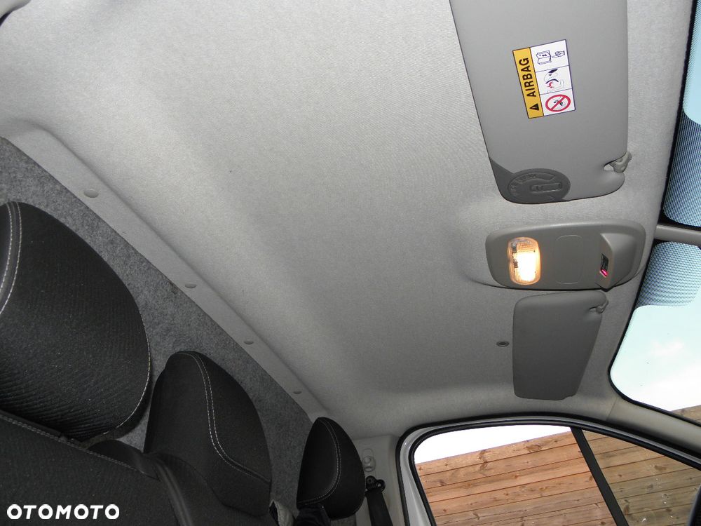 Renault TRAFIC - 11