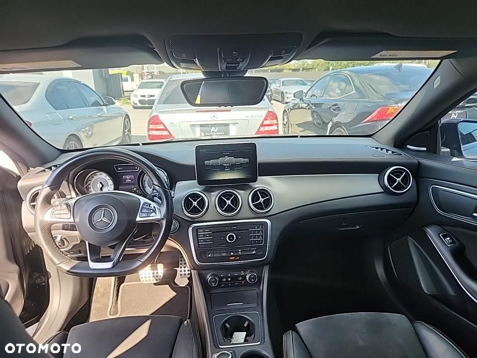 Mercedes-Benz CLA 250 4Matic 7G-DCT Sport - 8