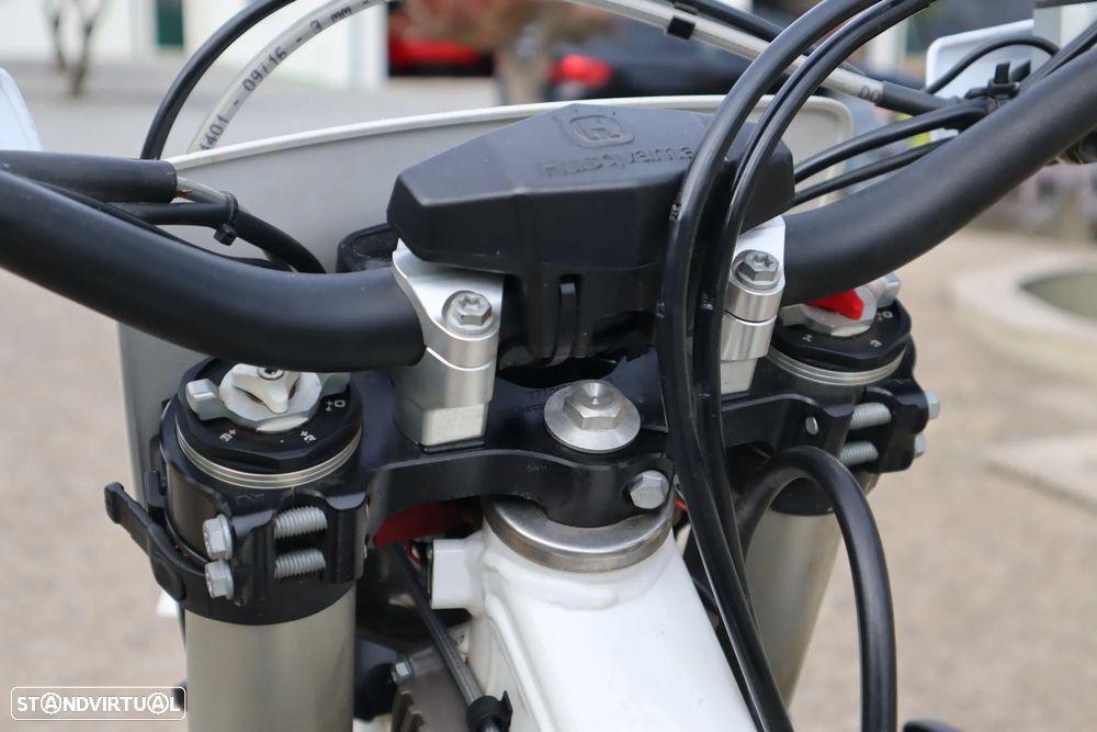 Husqvarna FE 350 - 8