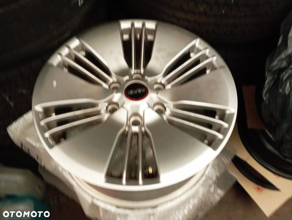 Felga Felgi oryginalne ISUZU D-max III kpl 4 sztuki stan BDB - 8