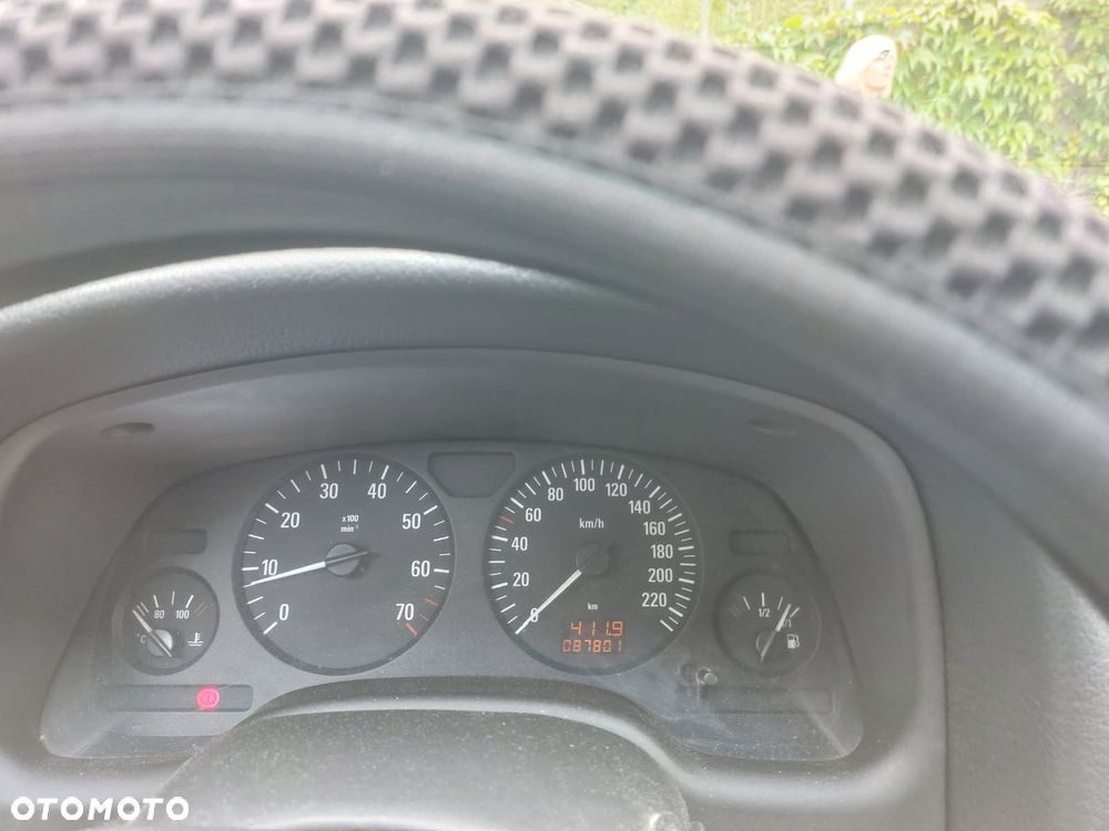 Opel Astra - 12