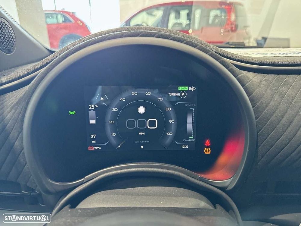 Abarth 500e Standard - 18