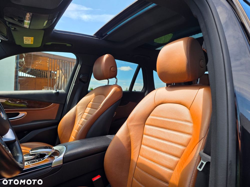 Mercedes-Benz GLC - 9